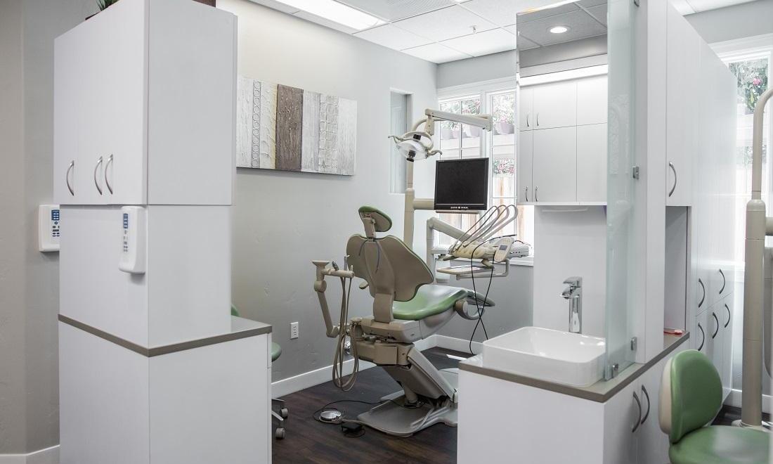 Dental operatory with dental chair | Dentist Los Gatos CA